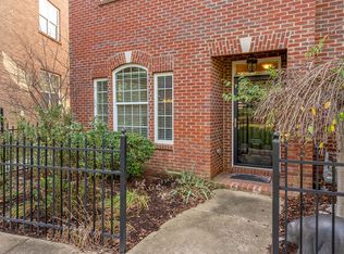 3313 Beacon St, Lexington, KY 40513