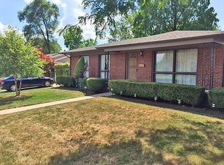 2820 Renfrew St, Ann Arbor, MI 48105