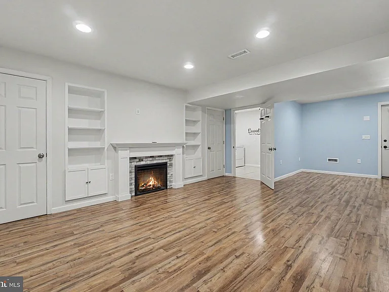 335 Cindy Dr — Photo 14