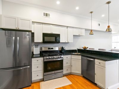 24 Winthrop St APT 2, Roxbury, MA, 02119