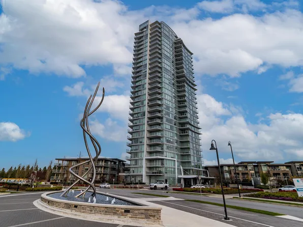 7769 Park Cres #403, Burnaby, BC V3N 0J7