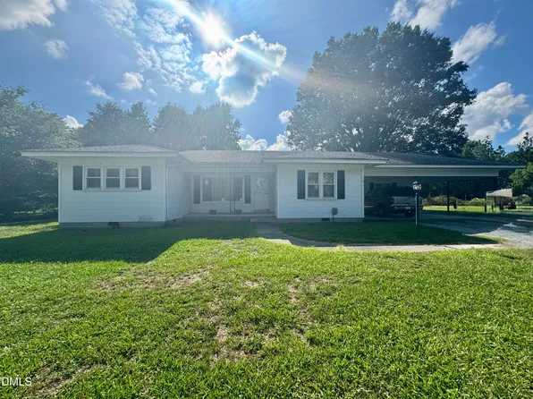 2099 N Salemburg Hwy, Salemburg, NC 28385