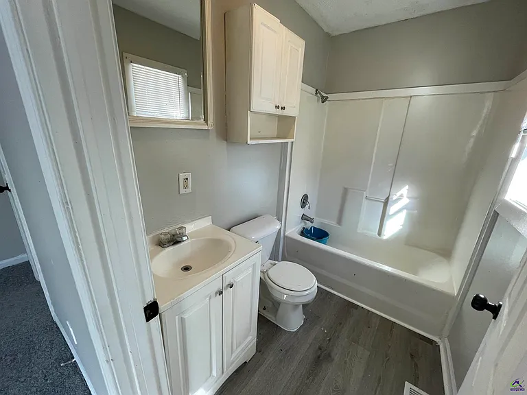 1235 Boone St — Photo 27