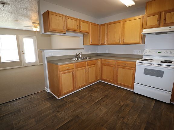 2nd image of 11700 Arnold Palmer Dr #2B-1Ba-895Sqft