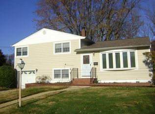 7 Orchard Rd, West Long Branch, NJ 07764
