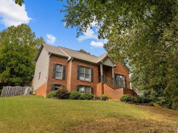 1506 Oak Park Dr, Helena, AL 35080