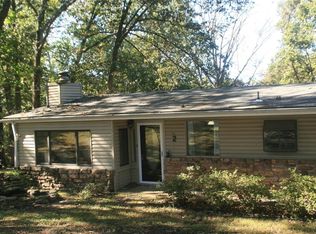 2 Rader Ln, Bella Vista, AR 72715