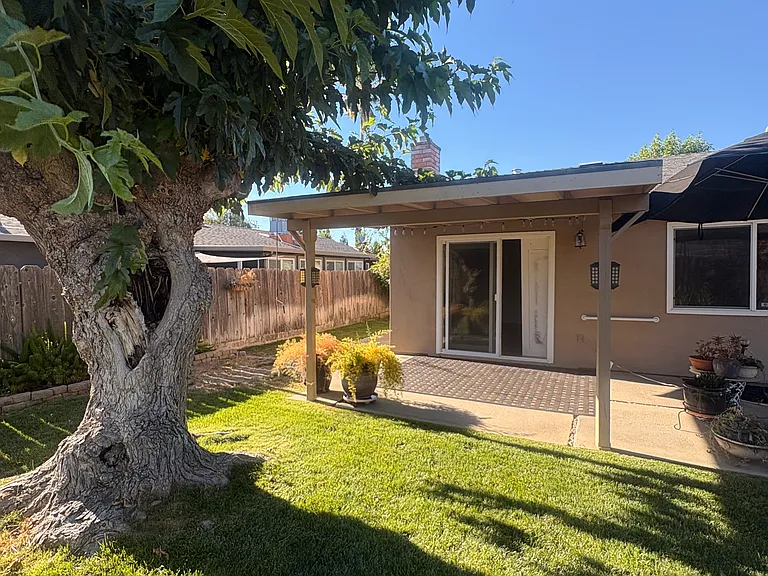 1400 Dalarna Way — Photo 8