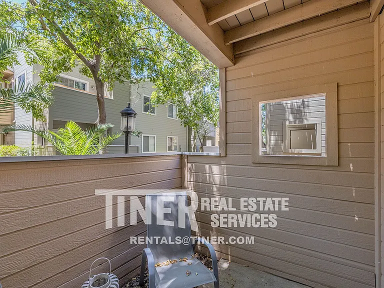 1019 Dornajo Way #108 — Photo 27