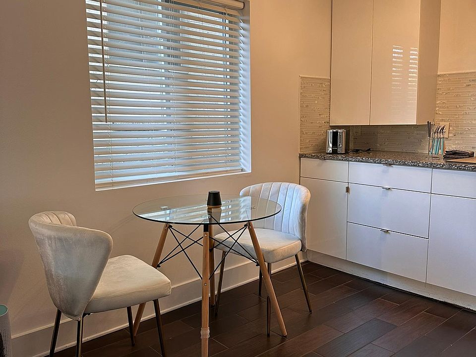 Dinning table with 2 chairs.