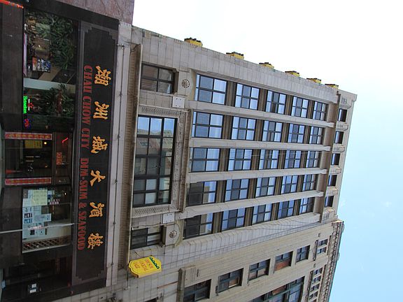 5th image of 81 Essex St #81-23