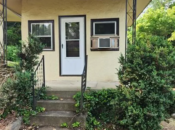 10158 Stonewall Jackson Hwy APT 3, Front Royal, VA 22630
