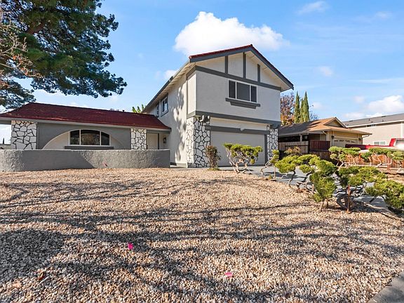 4th image of 3003 Redwood Drive