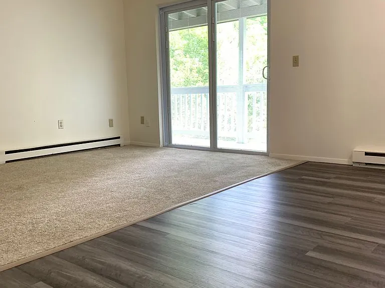 Westland Meadows — Photo 5