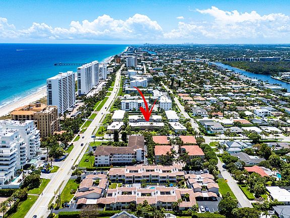 3rd image of 930 Osceola Drive #9