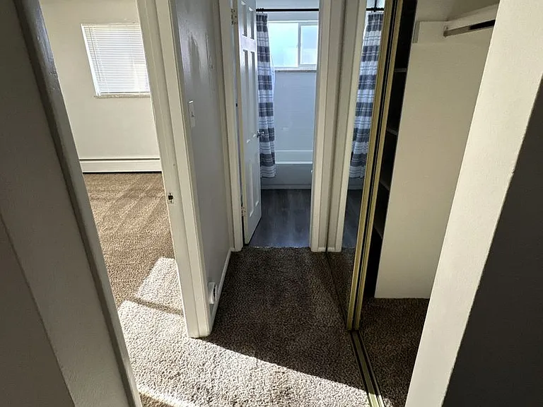 2351 S Locust St #C — Photo 17