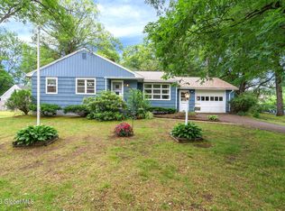 3014 Spawn Rd, Schenectady, NY 12303