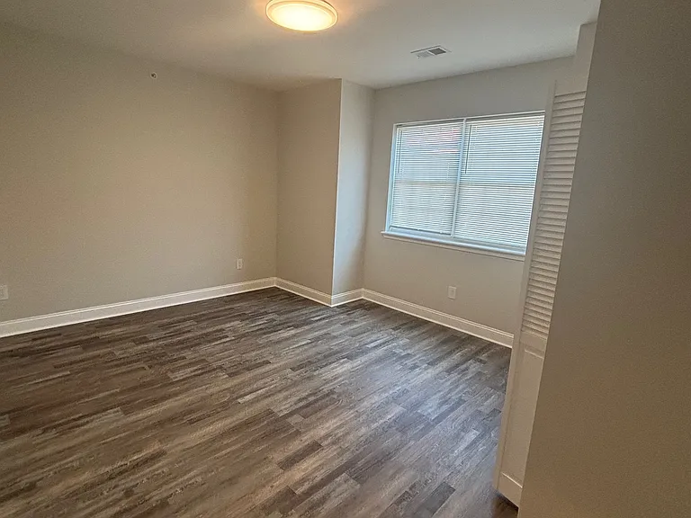 1430 S 6th St #3 — Photo 7