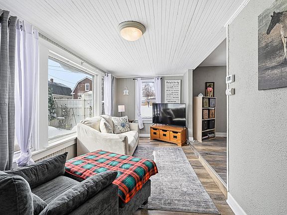 5th image of 4719 North 126th STREET