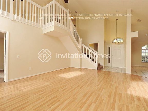 2nd image of 25719 Bloomsbury Ct