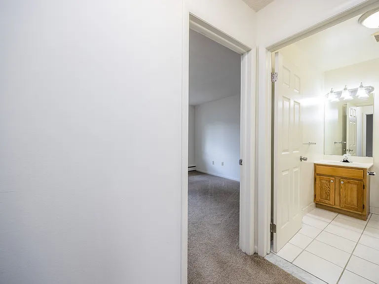 Clintwood Apartments — Photo 6