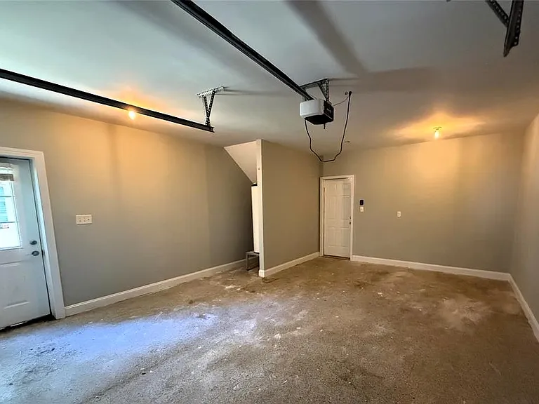 315 Woodvale Pl — Photo 29