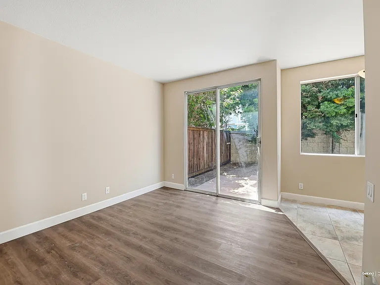 51 Barbados Dr — Photo 19