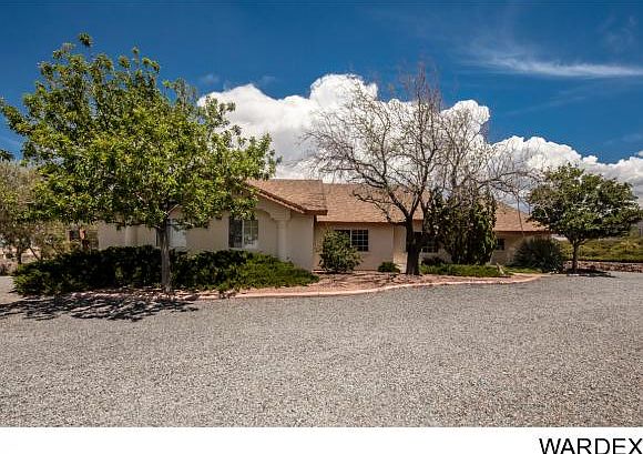 1st image of 2166 Pawnee Dr