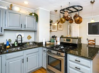 212 W 7th St #2, South Boston, MA 02127