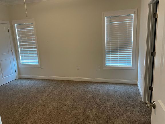 5th image of 249 Braylock Dr