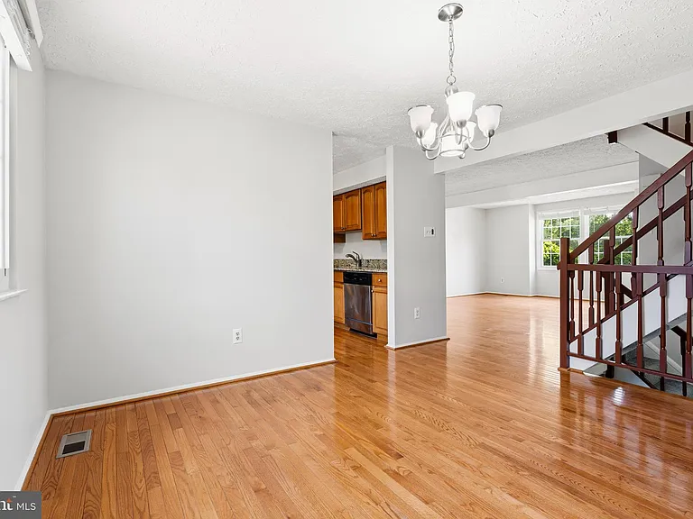 4600 Brentleigh Ct — Photo 10
