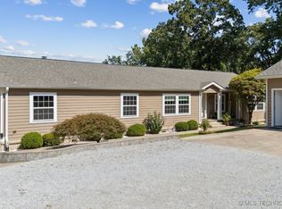 56402 E 285th Rd, Afton, OK 74331