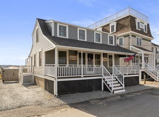 7 Moreland Ave, Hull, MA 02045