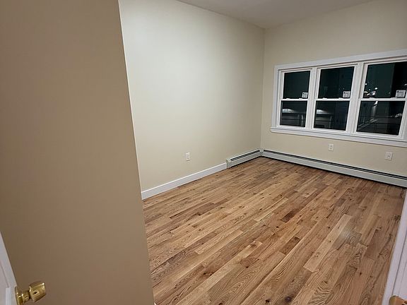4th image of 9617 Avenue L #2