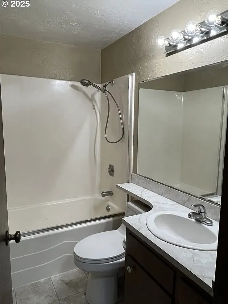 2803 Raleigh Ct SE — Photo 4