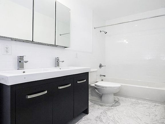 4th image of 448 W 19th St #4K