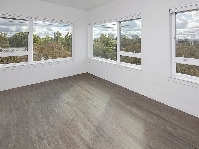 Brio Flats — Photo 31
