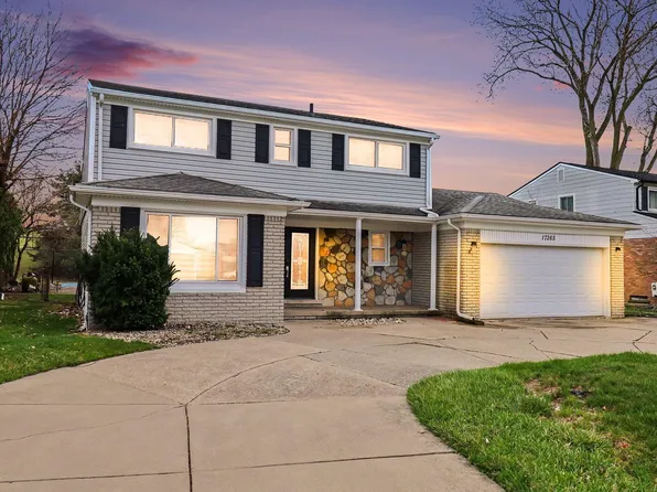 17265 Bonstelle Ave, Southfield, MI 48075