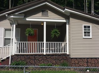 537 New Camp Rd, South Williamson, KY 41503