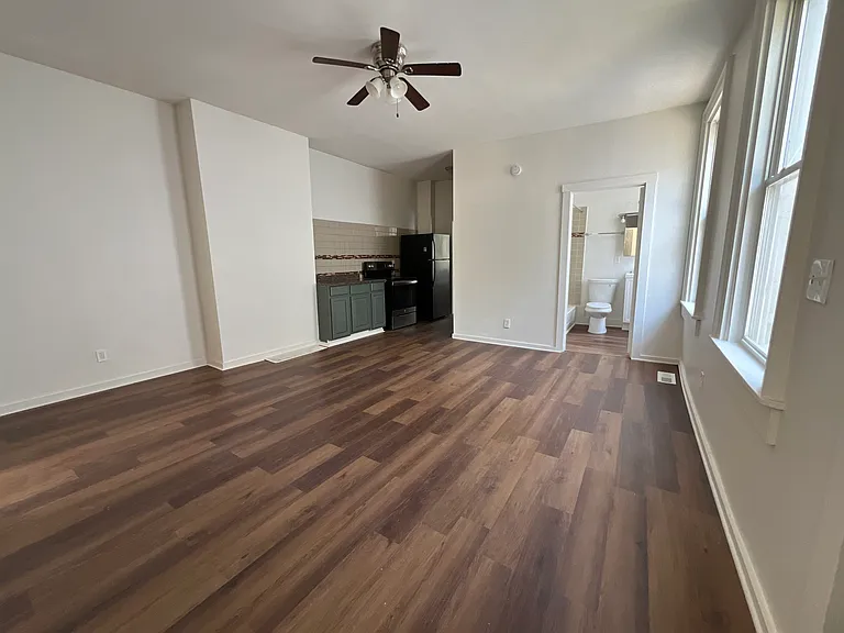 636 Tafel St #1 — Photo 1