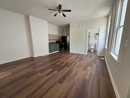 636 Tafel St #1 Photo 1