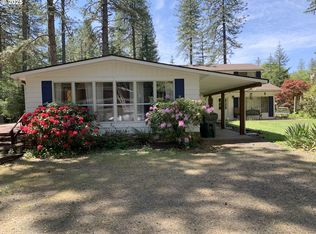 25454 Perkins Rd, Veneta, OR 97487