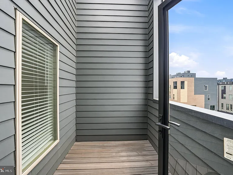 3115 Parkview Walk — Photo 19