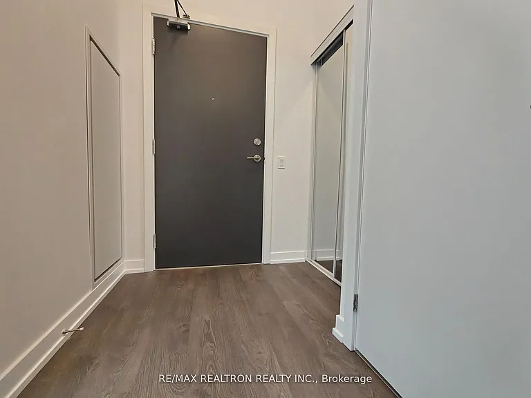 8 Olympic Garden Dr #911 — Photo 3