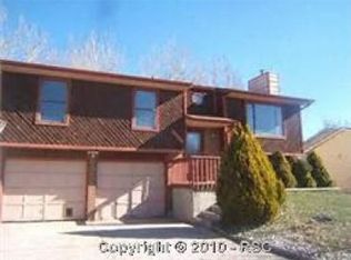 6402 Lange Dr, Colorado Springs, CO 80918
