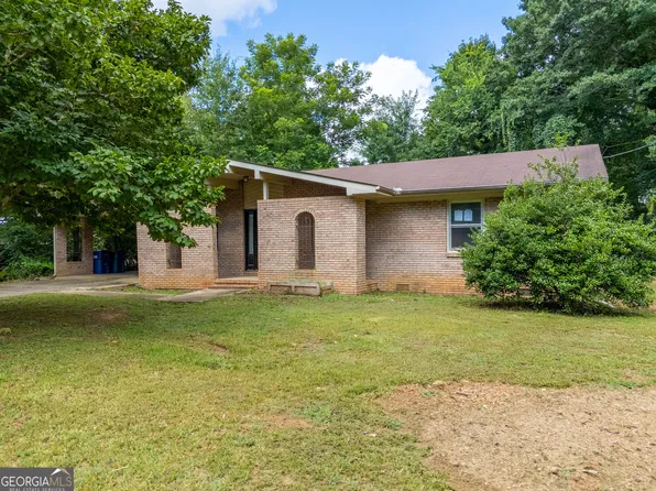 906 Pinecliff Dr, Oxford, AL 36203
