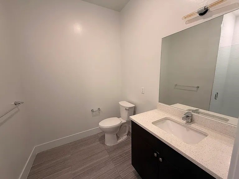 283 Fairmount Ave #213E — Photo 9