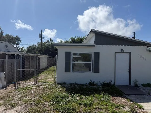 1214 Highview Rd — Photo 4