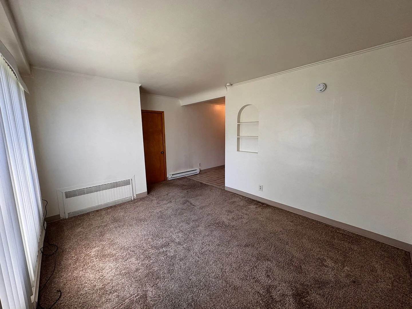 1806 W Pacific Ave — Photo 2