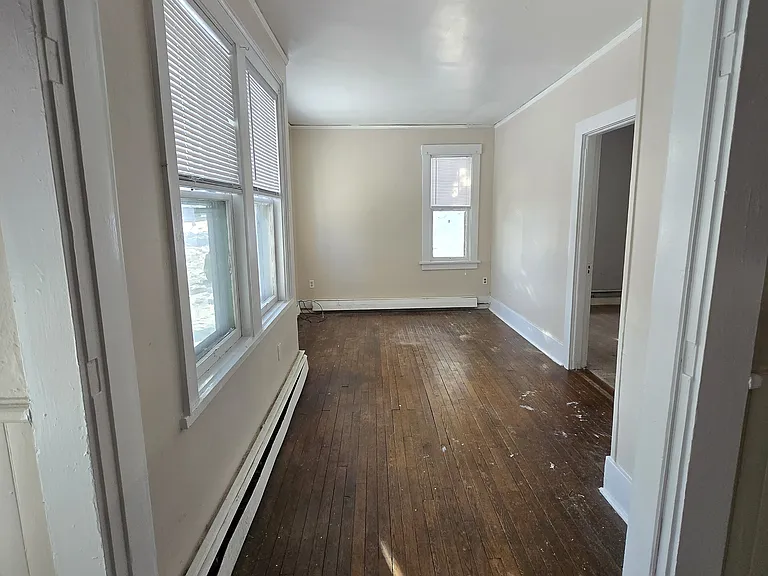 157 Bloomingdale Ave #1 — Photo 3